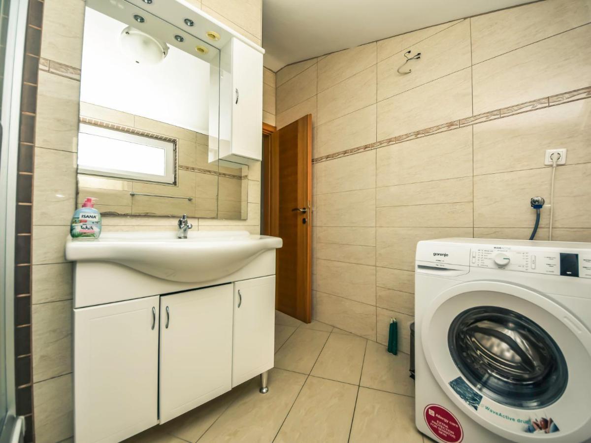 Apartment Tanja By Interhome