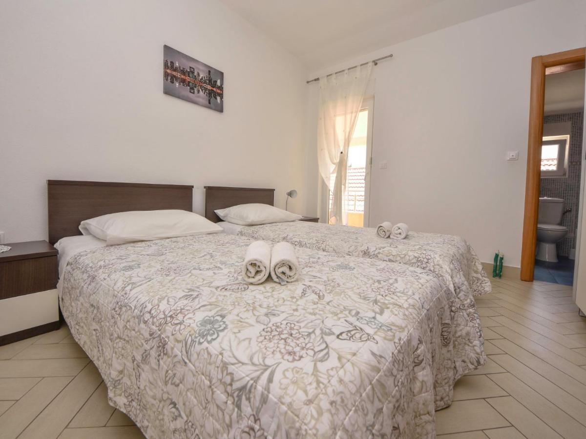 Apartment Tanja By Interhome